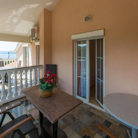 Seper Apartament *