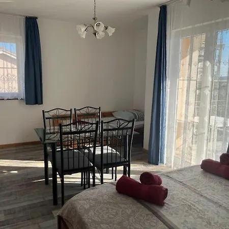 Seper Lägenhet Crikvenica